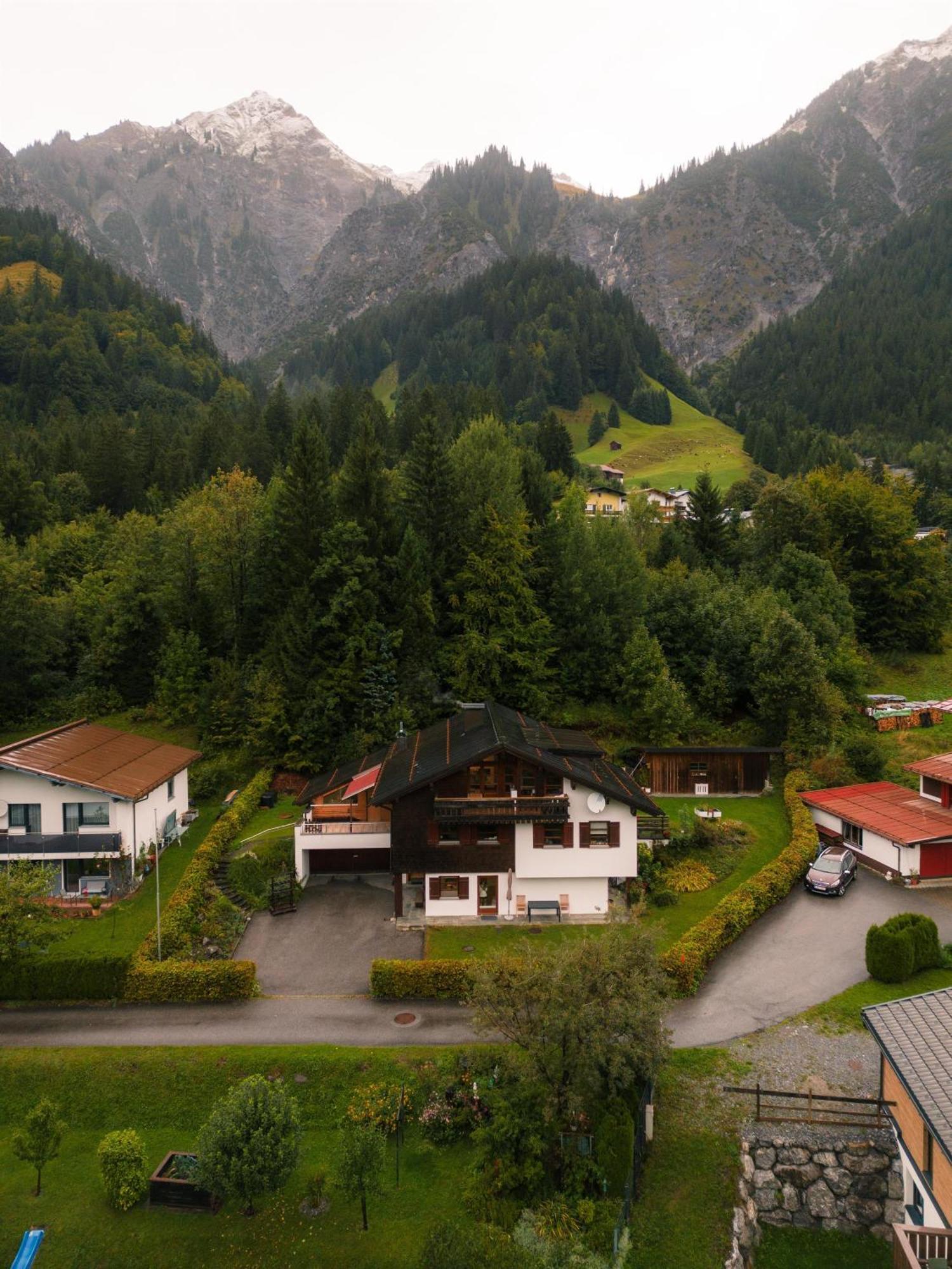 Haus Maschol Apartman Wald am Arlberg Kültér fotó